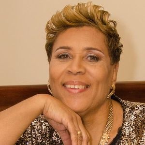 Meet your Posher, Veronica